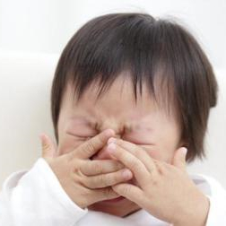 小孩一受委屈就哭怎么办，为什么受委屈特别容易哭